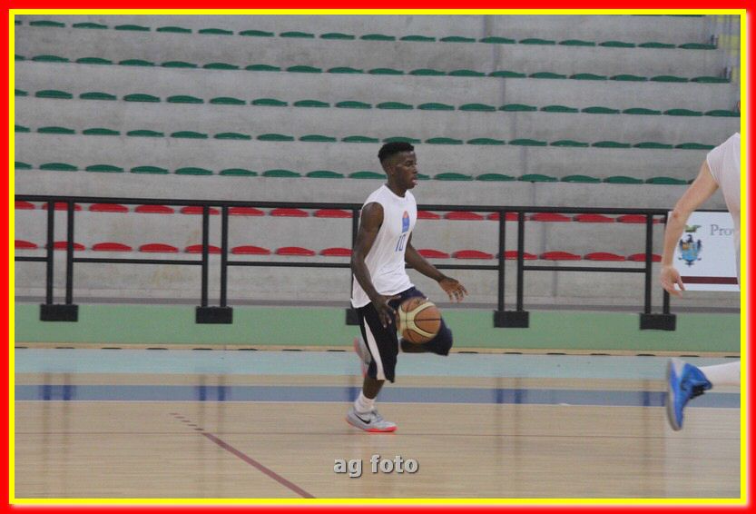 140913 basket 079_tn.jpg
